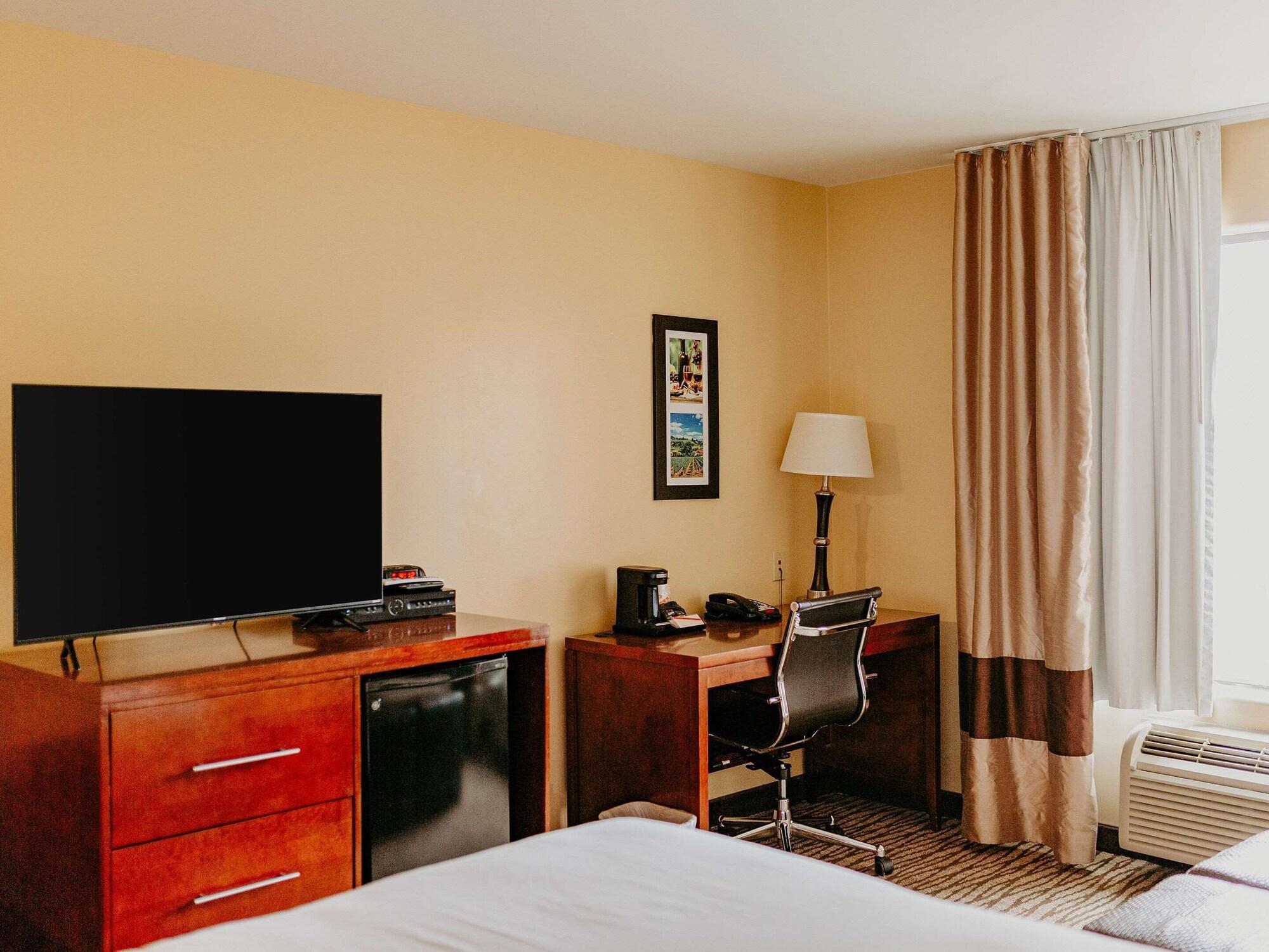 Comfort Inn Pomona Near Fairplex Εξωτερικό φωτογραφία