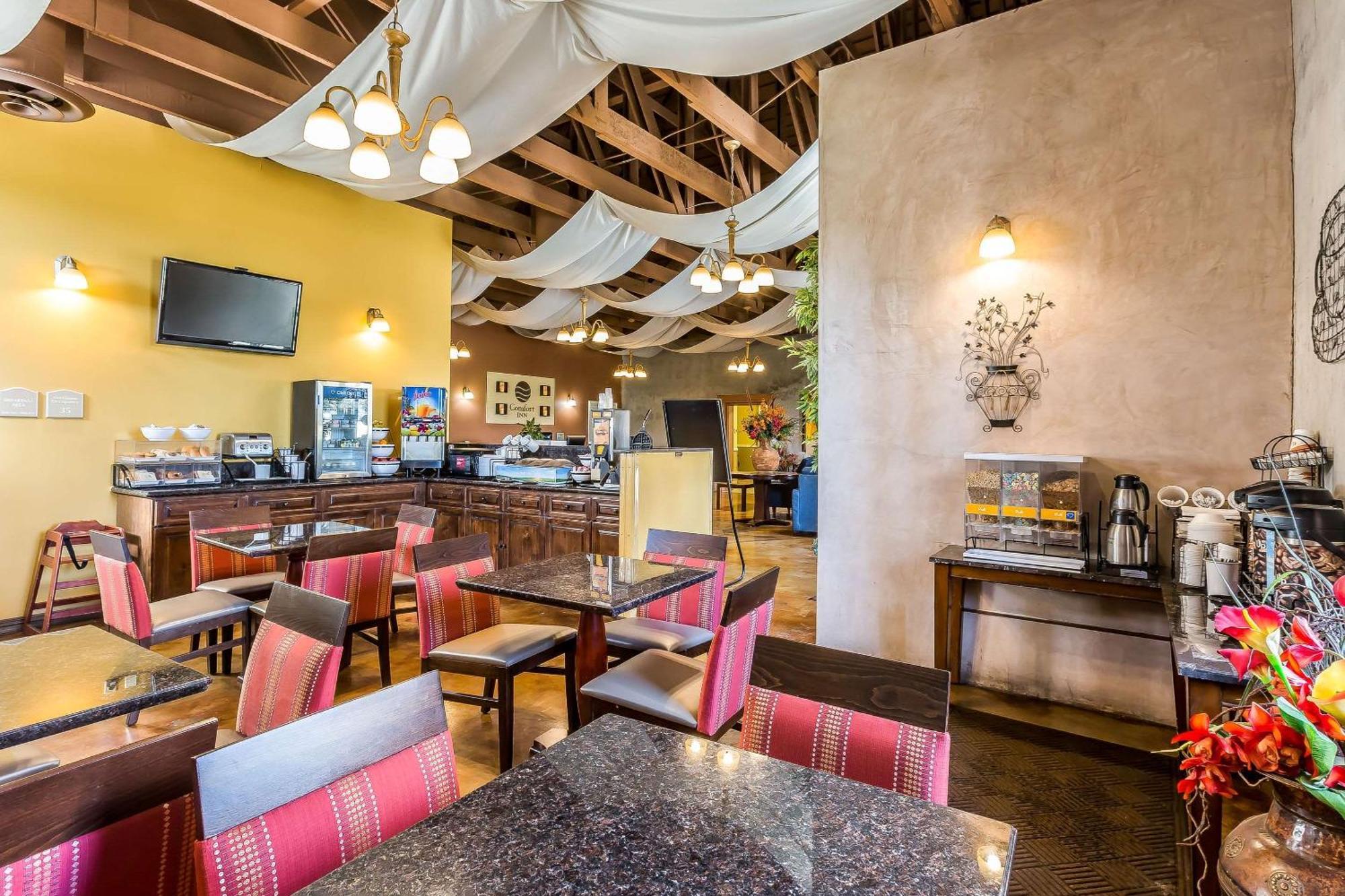 Comfort Inn Pomona Near Fairplex Εξωτερικό φωτογραφία