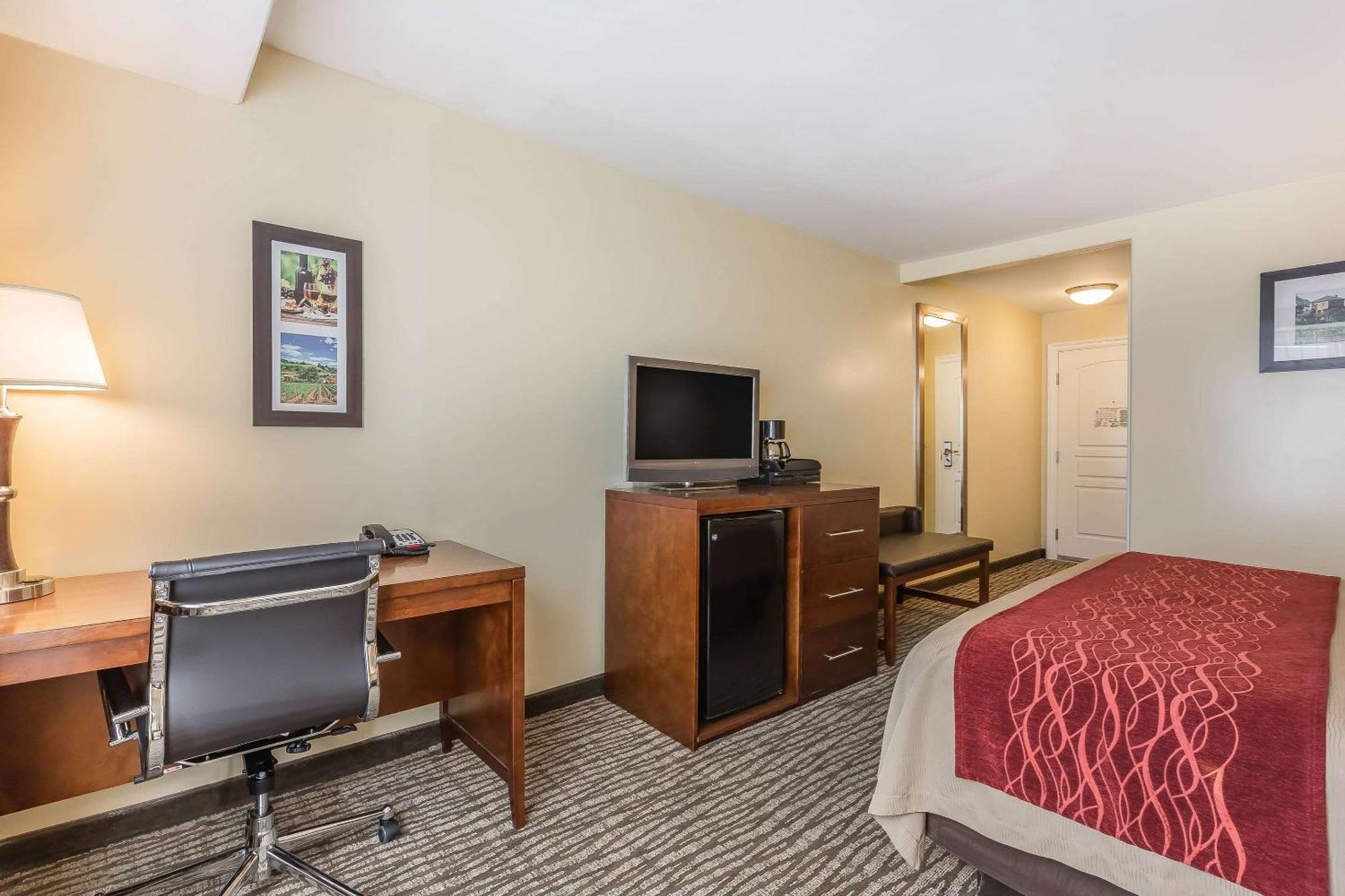 Comfort Inn Pomona Near Fairplex Εξωτερικό φωτογραφία