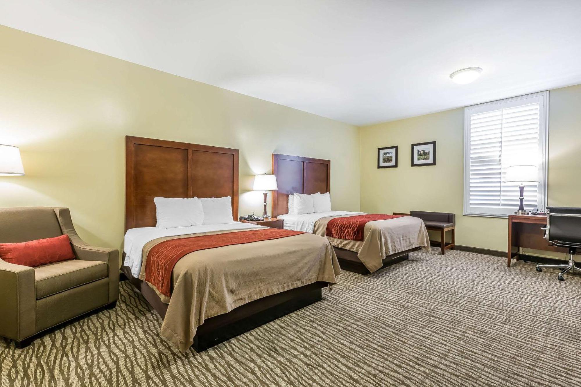 Comfort Inn Pomona Near Fairplex Εξωτερικό φωτογραφία